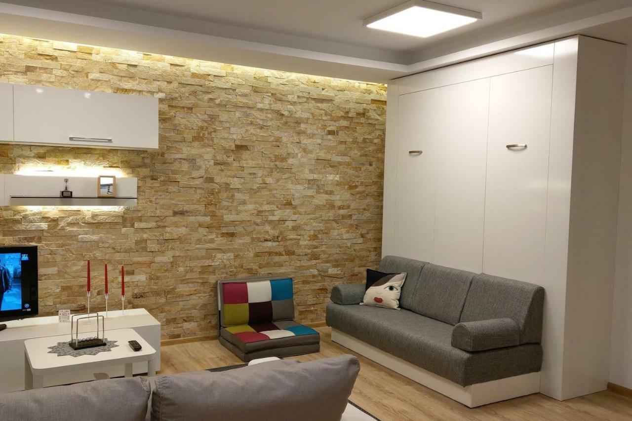 Studio 10 Buşteni Exteriér fotografie