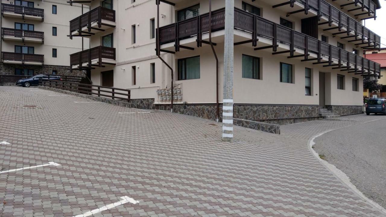 Studio 10 Buşteni Exteriér fotografie